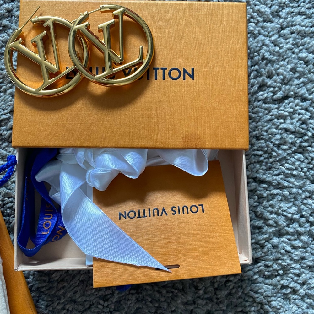 COPY - Louis Vuitton Hoops